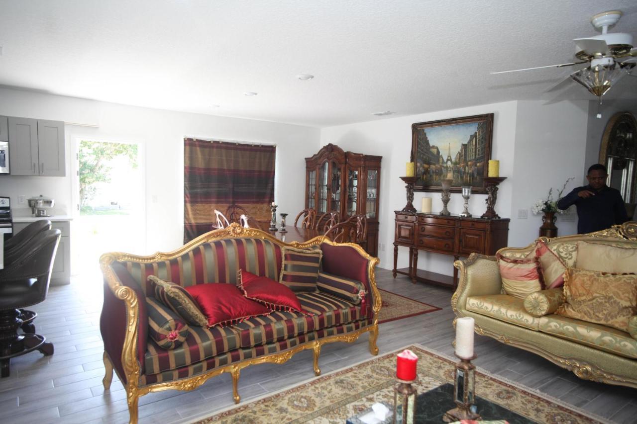 A Beautiful Queen Bedroom أورلاندو المظهر الخارجي الصورة